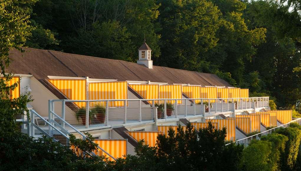 Sunset Beach Shelter Island Heights Exterior photo