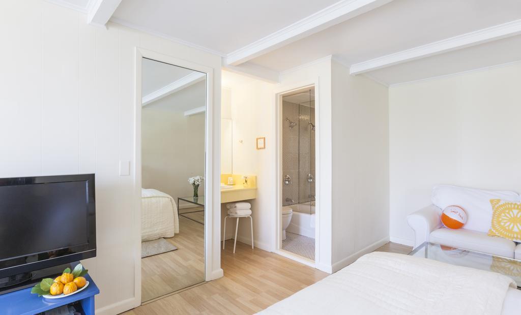 Sunset Beach Shelter Island Heights Room photo